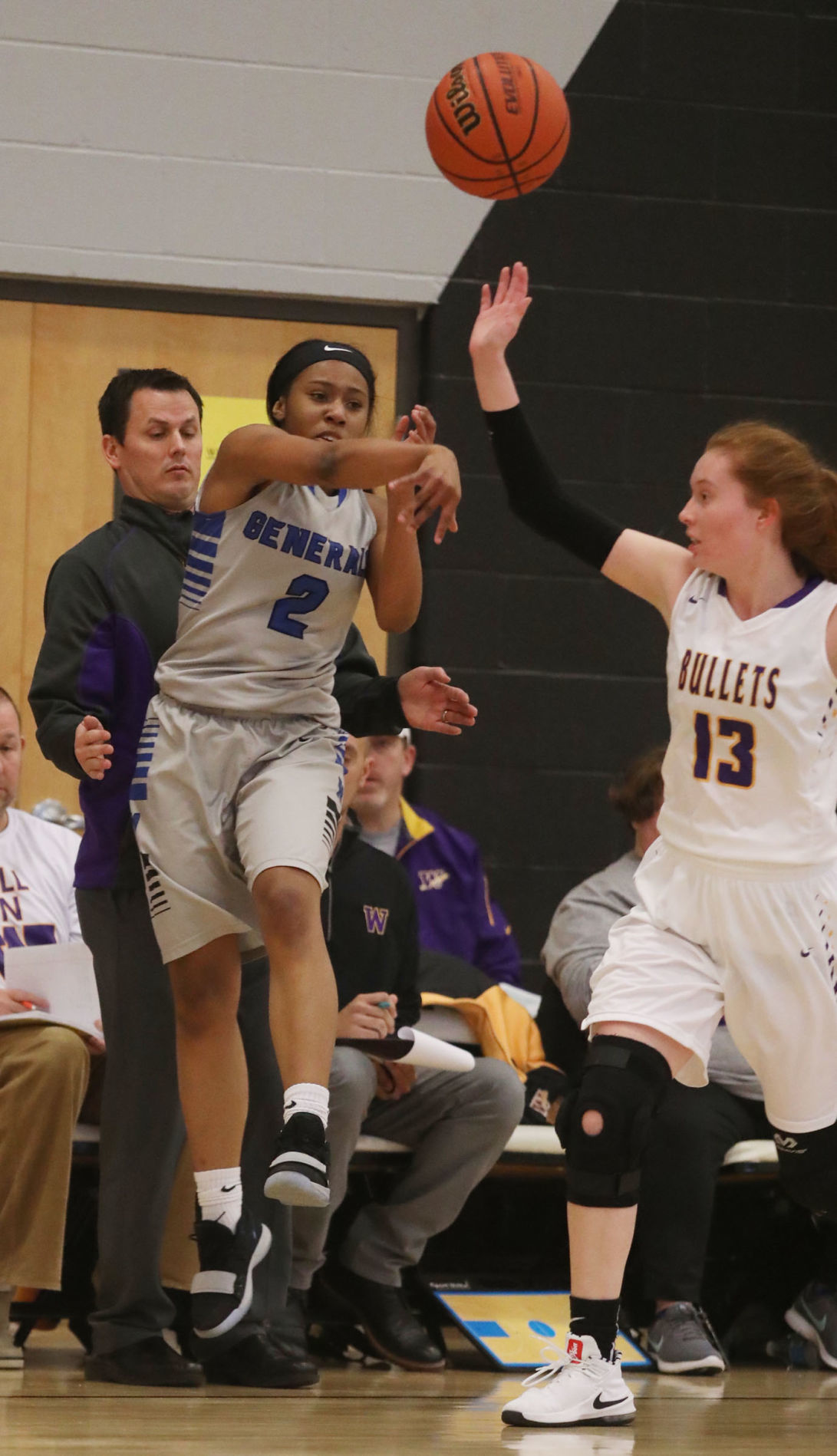 MacArthur vs Williamsville girls basketball 22 12.27.18.jpg